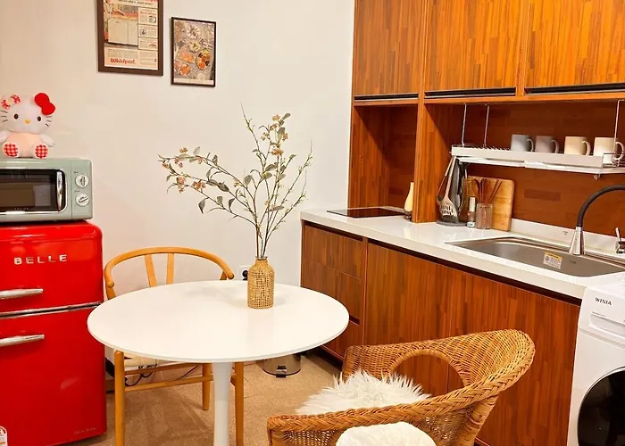 I18 Hongdea View Location Apartment Seoul